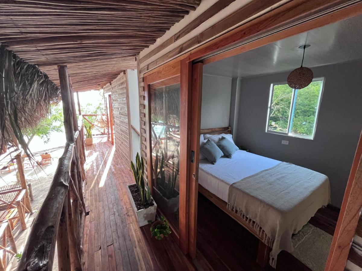 Hotel Thani Ecobeach Baru Playa Blanca