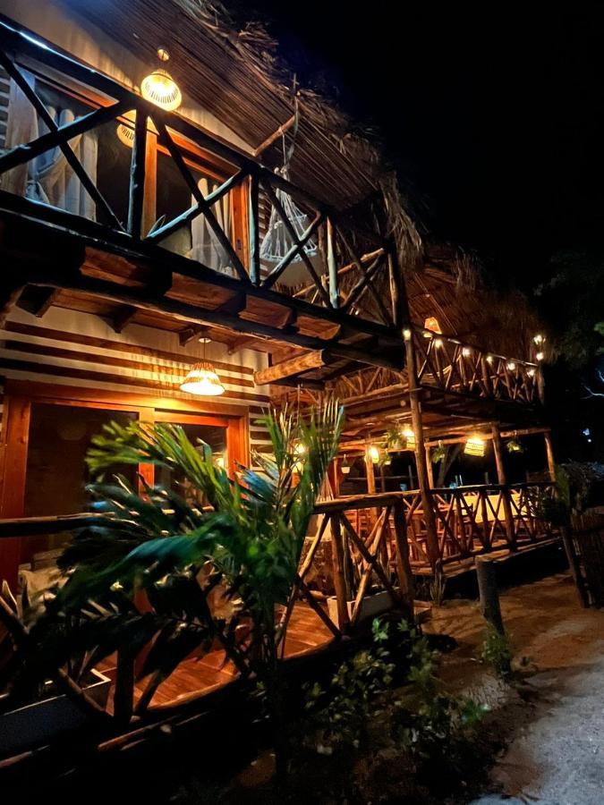 Thani Ecobeach Baru Playa Blanca